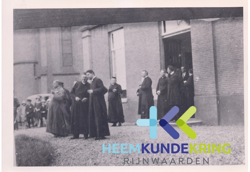 Herwen de Geestelijkheid Coll. HKR